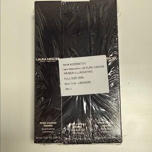 Laura Mercier Illuminating Primer in Black Packaging